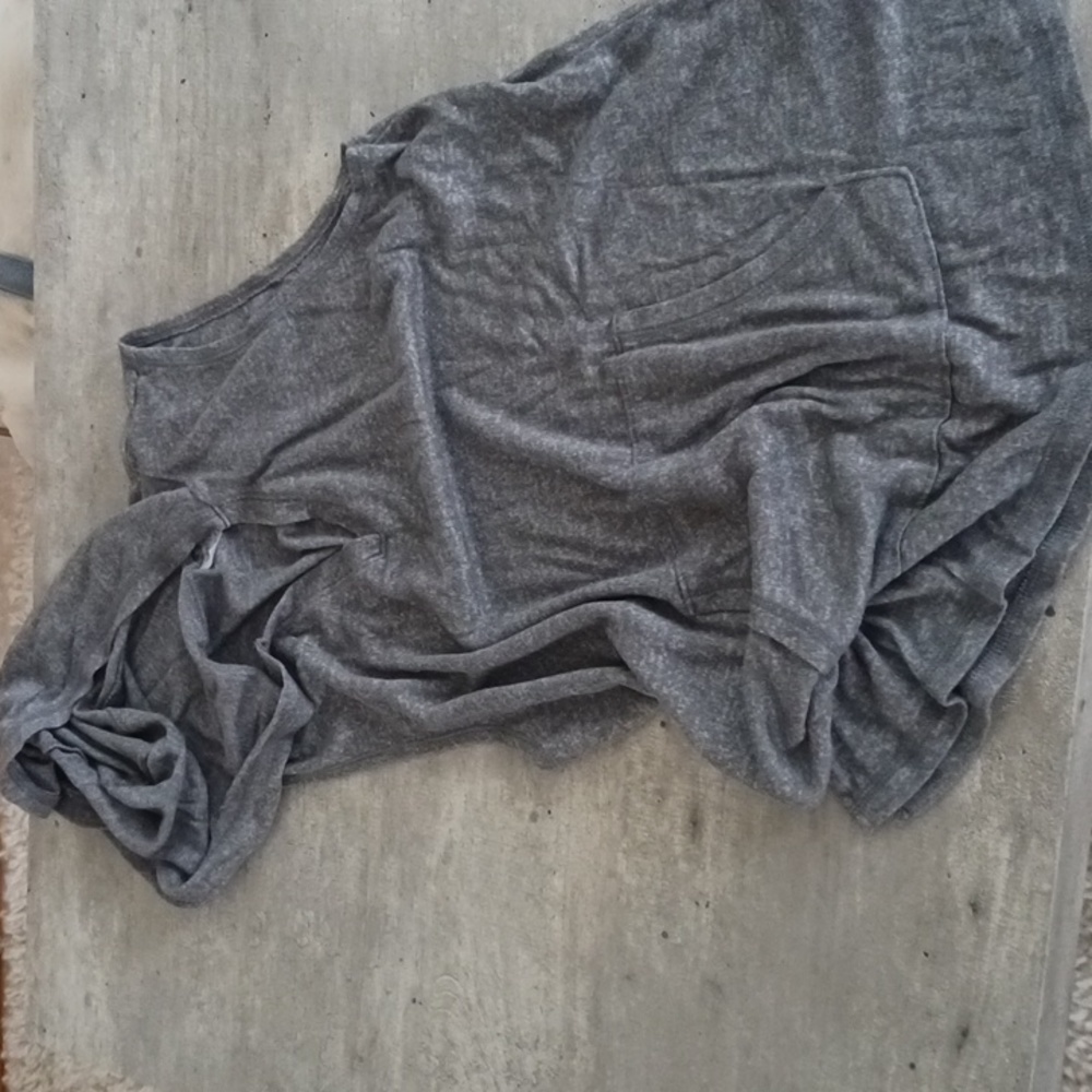 Sleeveless, lightweight hoodie